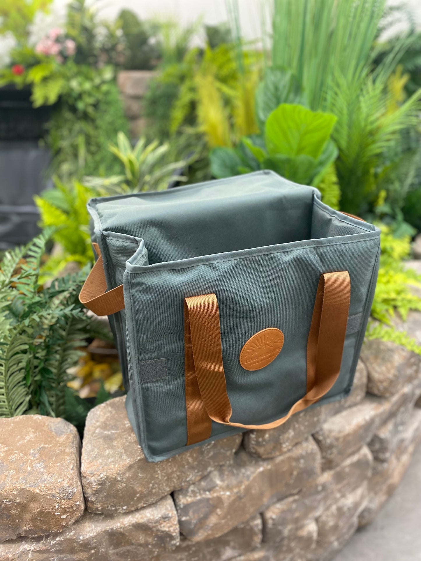 Frost and Forage Deluxe - Gray